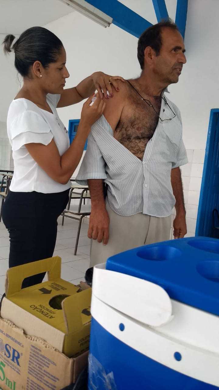 Camacã: Campanha de Vacinação contra Influenza (Gripe) alcança professores da rede pública 
